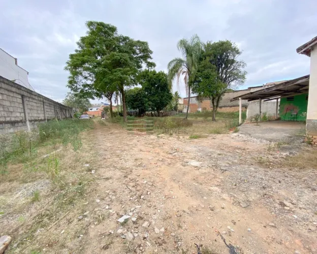 Terreno a Venda no Jardim Rafael em Caçapava