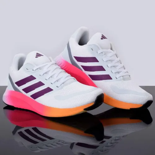 Tênis Adidas Falcon