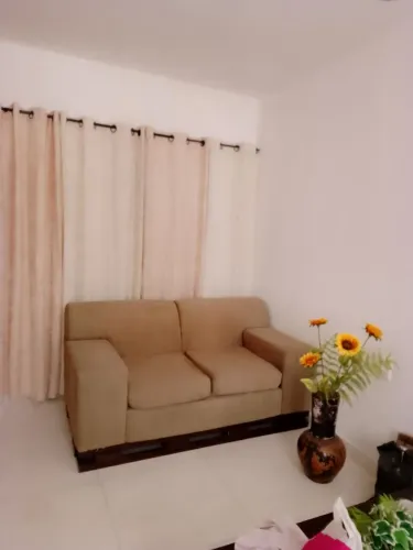 Sofá 2 lugares confortável