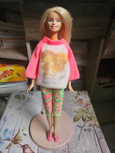 Boneca Barbie loira