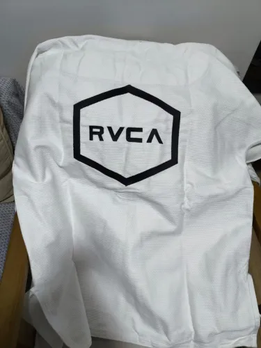 Kimono RVCA