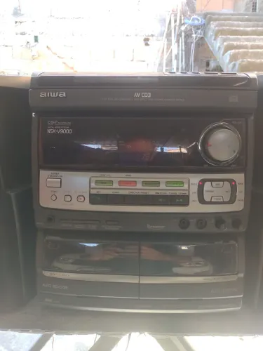Vendo som Aiwa sem caixas com bloturth nsx V9000