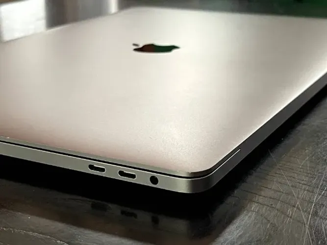 Macbook Pro Retina Display 16 polegadas Cinza Grafite em perfeito estado SSD 500GB
