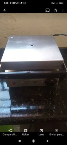 Máquina de fazer cascão e casquinhas.