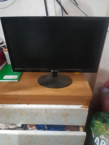 Vendo 2 monitor com defeito