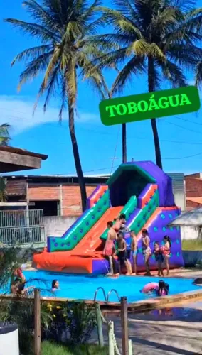 Toboágua escorregador inflavel 