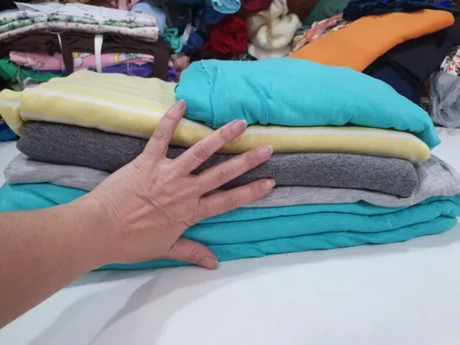 Pacote com 4,6kg de Viscolycra Pura - Sobras de Grandes Marcas (cod TD17)