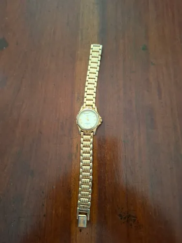 Relógio Feminino Dourado