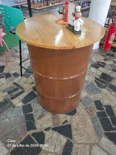 Tambor bistro com 2 banquetas