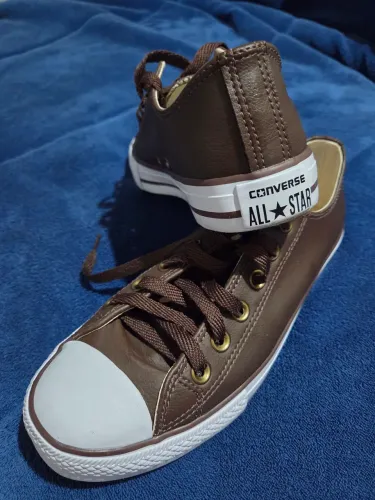 Tênis All Star Converse Marrom, número 37