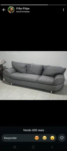 Vendo sofá,3 lugares! 700 reais,há negociar.