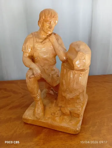 Escultura escultor 