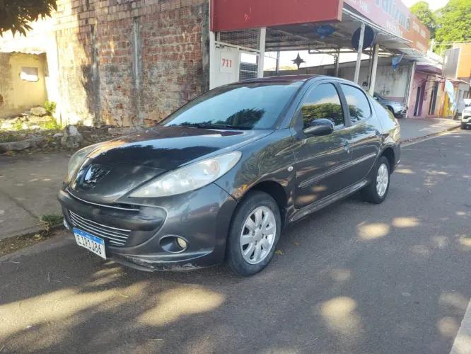 Peugeot 207 Sed. Passion XR Sport 1.4 Flex 8V 4P 2010