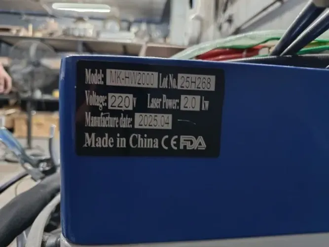 Máquina de solda a laser