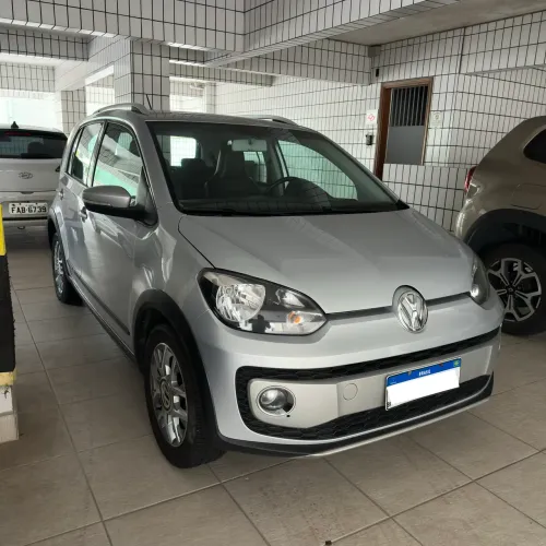 Volkswagen Up! Cross 1.0 TSI Total Flex 12V 5P 2017