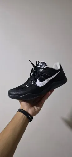 RARIDADE Nike kobe 11 Team Bank