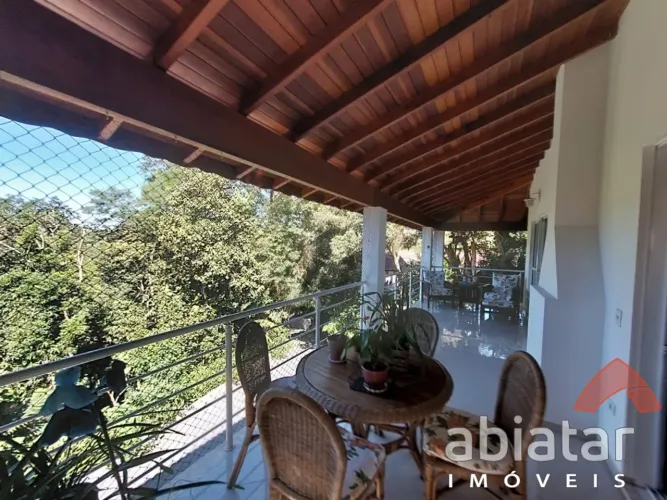 Casa à Venda no Condomínio Jardim Iolanda Taboão da Serra/SP