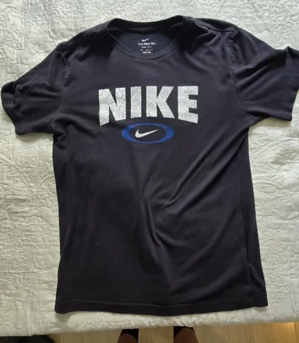 Camiseta Nike Logo - P (original)