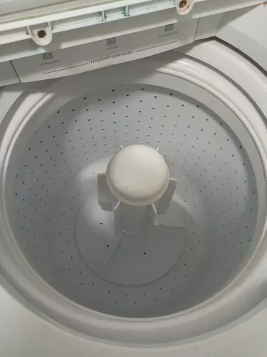 Máquina de Lavar 10kg