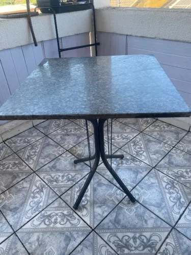 Mesa de mármore