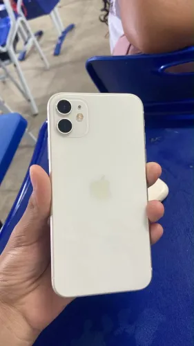 iPhone 11 branco 64G