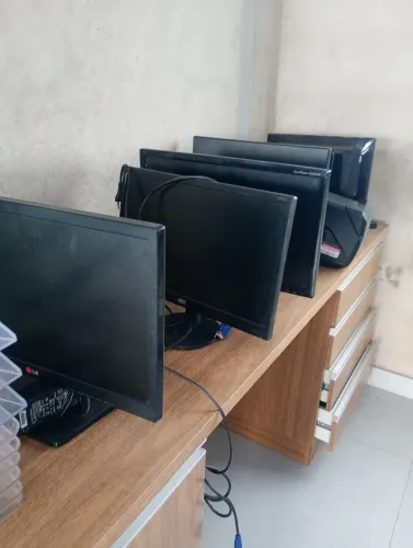 CPU com monitor