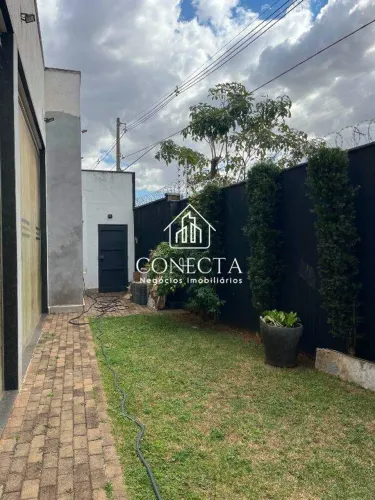 CASA EM CONDOMÍNIO COM 5 QUARTOS DISPONÍVEL PARA VENDA EM UBERLÂNDIA