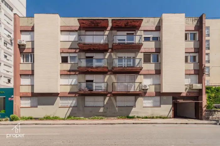 Apartamento 3 dormitórios para aluguel no Centro em Pelotas/RS