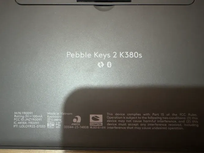 Teclado Logitech pebble keys 2 k380s cinza