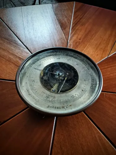 Barômetro Holostérico/aneróide Antigo Não funciona!