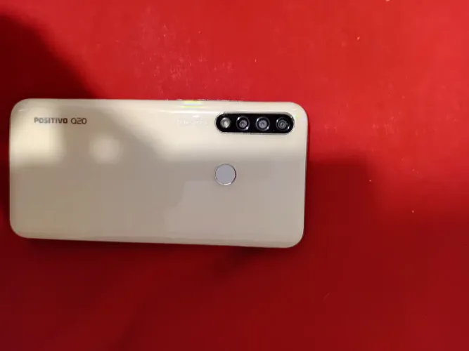 Celular positivo para pecas