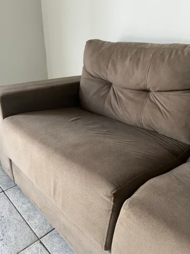 Sofá 2 lugares em suede