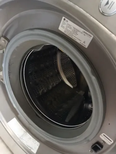 Lava e seca LG