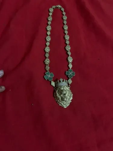 Cordão moeda antiga 