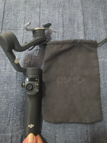 DJI Osmo Mobile gimbal 