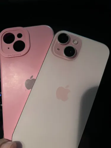 iPhone 15