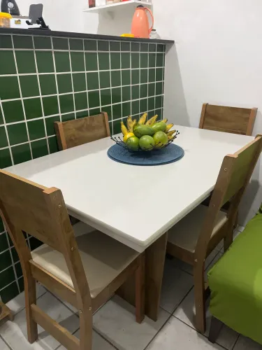 Mesa Retangular 4 cadeiras