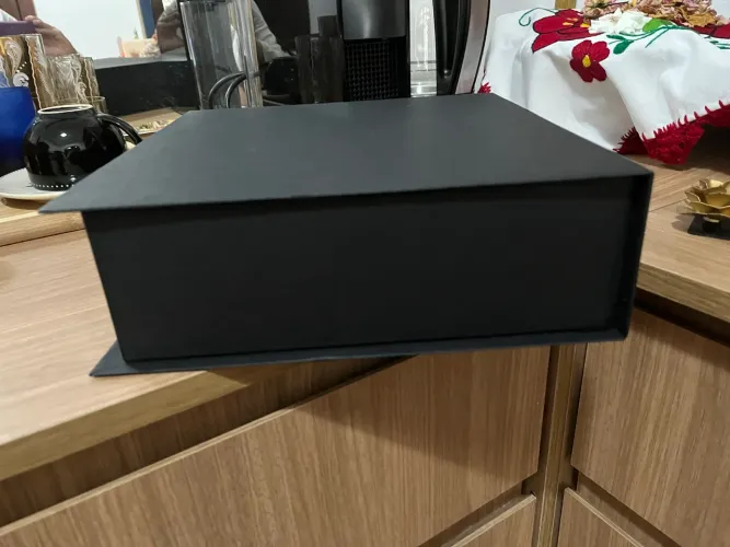 10 Caixas artesanais premium em acartonado preto