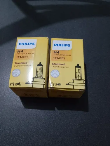 Lâmpada  H4 normal 12 volt 35 reais a unidade 