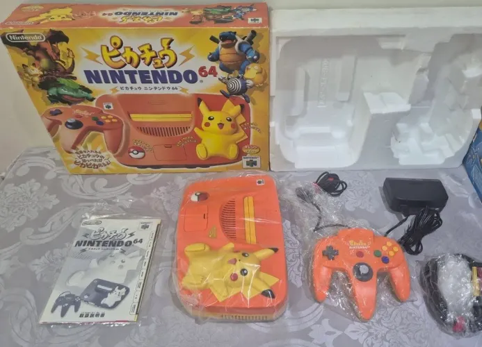 Nintendo 64 Pikachu Laranja
