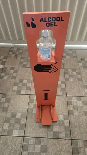 Dispenser de álcool gel