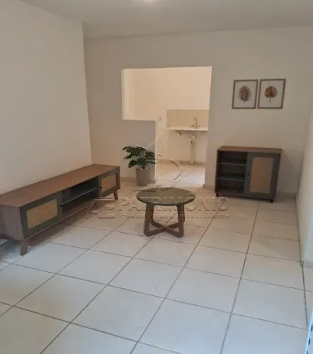 CASA TERREA EM CONDOMINO COM 2 QUARTOS - Villa Vic Ravena