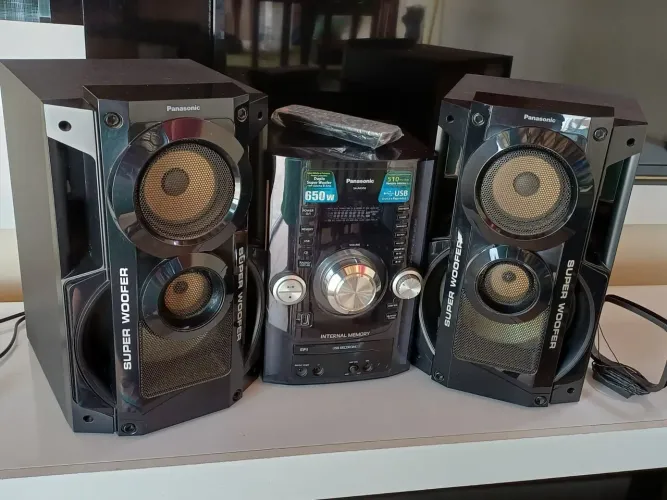 Som Panasonic 650W - Potente e Conservado! 