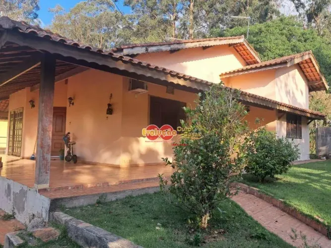 Casa Residencial / Condomínio Parque São Gabriel
