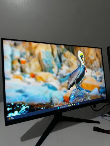 Monitor SuperFrame 28HZ