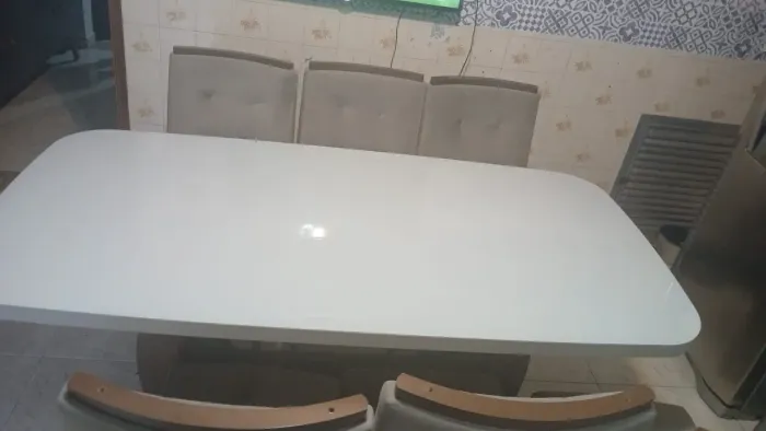 Mesa 6 cadeiras troco por uma menor