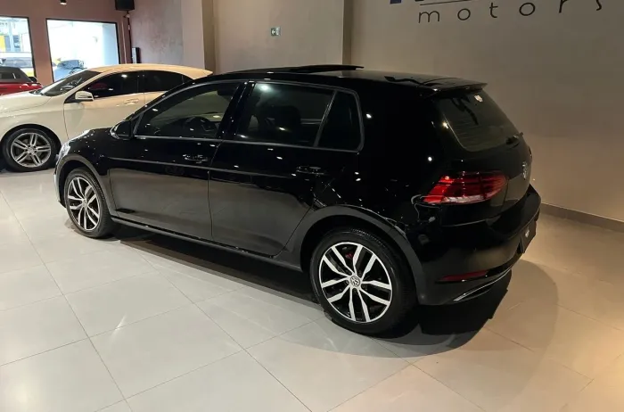 Volkswagen Golf Comfort. 200 TSI 1.0 Flex 12V Aut. 2018