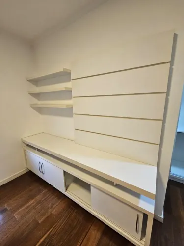 Rack painel para quarto ou sala