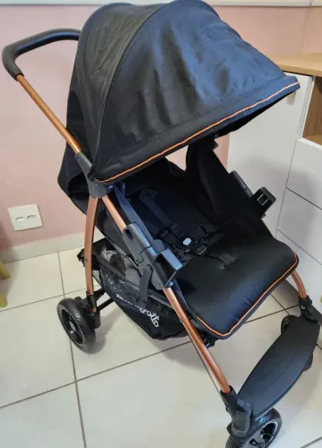 Burigotto Carrinho de Bebê Preto até 22kg