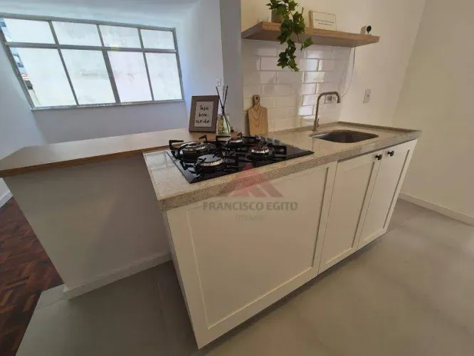 Apartamento com 2 quartos para alugar, 70 m por R$ 3.000/mês - Icaraí - Niterói/RJ